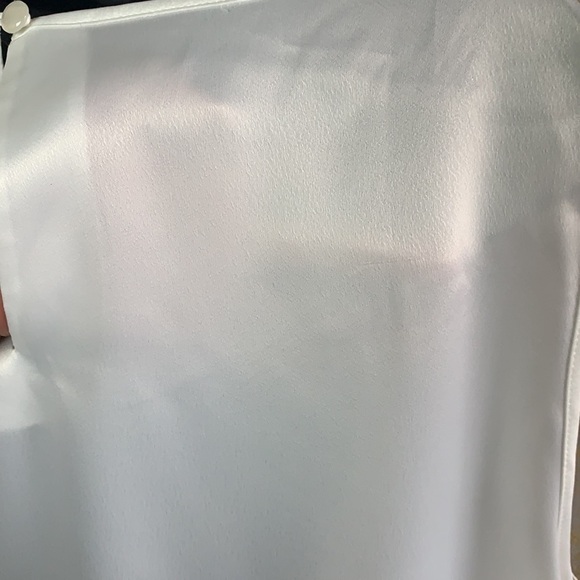 Nipon Boutique ivory satin sleeveless blouse size 3X - Picture 15 of 15